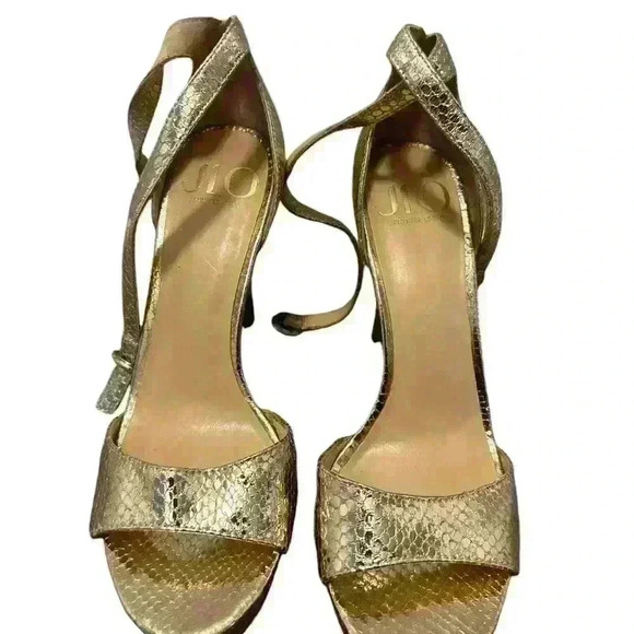 JLO Gold platform pumps - Picture 2 of 4